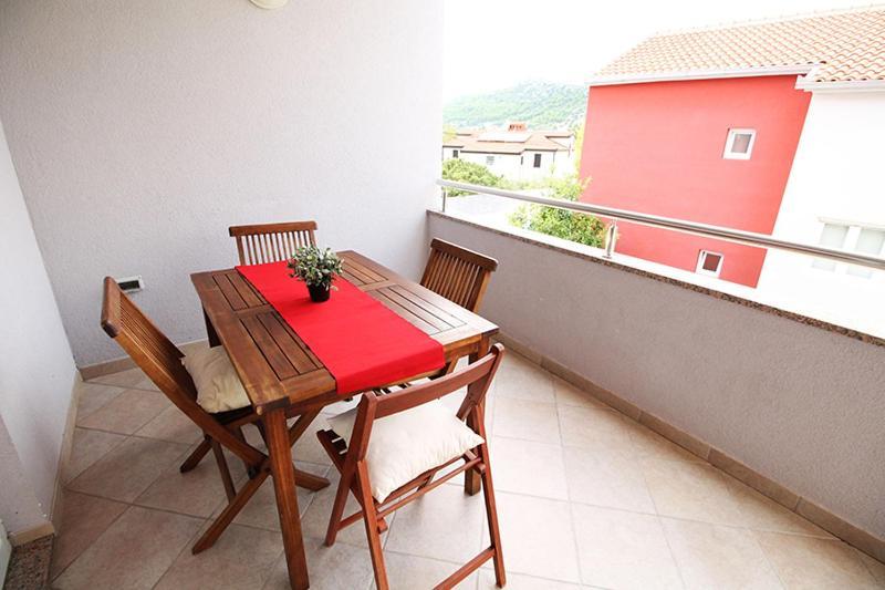 Apartments Stina เซเกต วรันยีชา ภายนอก รูปภาพ